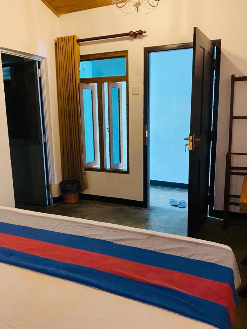 Backpack Beach Hostel & Reggae Bar Boossa Экстерьер фото